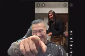 馆长直播模仿红姐，没想到十几分钟近百万流量