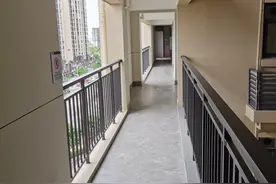 心如刀割！房价居然下跌了，80万的房子，跌到60万？那20万去哪了图片