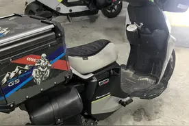 顶配版外卖小哥的骑行装备。有你喜欢的吗？图片