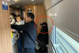 今年是历史上最火的五一假期堪称疯狂至极图片