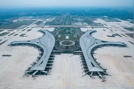 四川省的18个机场都是哪些？ 1、成都双流机场—图片