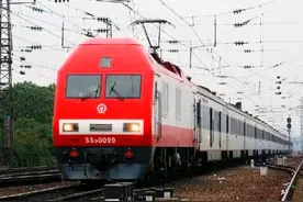 沈阳直达西安K2048次快车：全程仅需30小时47分钟，硬座票更实惠图片