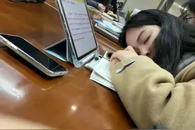 张雪峰说的没错，二本考研真的别想得太天真句句肺腑💪...图片