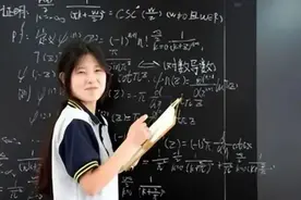 天才少女姜萍其实“情商”很低，尽管智商超高！图片