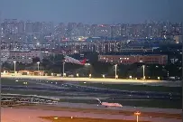 18禁]无人机“堵车”，航班延误背后竟藏着这些秘密！图片