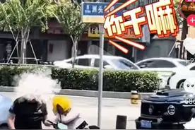 武汉大G车主暴打外卖小哥，扇耳光勒脖子，全程谩骂，网友炸锅图片