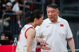 中国女篮18人全员集结完毕！宫鲁鸣督训，张子宇遇高原反应！图片