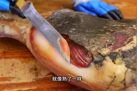农家火腿才能代表宣威火腿，发酵两年的火腿生吃一片就可惊艳到你