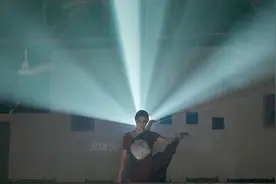 4个80岁老头对18岁少女下手，让他们知道什么叫复仇