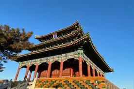 初冬登顶北京景山，一览紫禁城和北京全貌