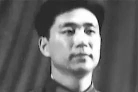 毛主席为何选王洪文当接班人，王洪文一步登天后又做了什么？