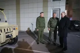 乌军摧毁2辆中国“山东猫”，美吹嘘获大胜，俄一口气买2000多辆视频封面