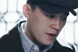 男人拒绝跟鬼子合作，就当街遭到了刺杀，鬼子简直不是人！视频封面