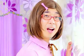 见老公准备结婚纪念日的惊喜，老婆暗中多次相助，结果却大失所望视频封面