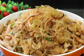 炒粉丝？掌握好这一个技巧，鲜香Q弹不成坨，出锅我连吃3碗过瘾