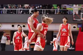 WCBA总决赛上演天王之战！坎贝奇禁赛复出，内蒙女篮拼命难改败局视频封面