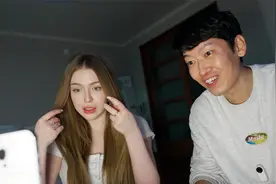 【VLOG】拜访独居美女模特，并用iPhone给她拍摄3D空间视频！