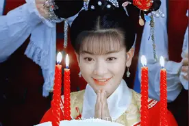 果然喜欢一个人的眼神是藏不住的，就是说这不清白的眼神是怎回事视频封面