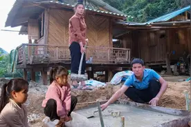 建造新厕所和完成化粪池的过程