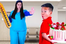 小男孩住院想吃蛋糕，拜托同桌带进医院，不料被护士发现了视频封面