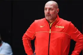 中国男篮亚洲杯预选赛十二人名单基本出炉，王哲林张镇麟因伤缺阵视频封面