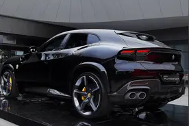 新车驾到！全新2024法拉利 Purosangue V12顶级豪华suv 详细视频封面