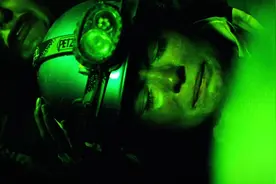 六姐妹洞穴探险遭遇恐怖怪物。视频封面