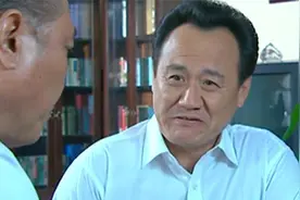 我主沉浮：田封义跑到于华北家颠勺，焕老道出当年详情视频封面