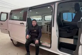 能下地库的宿营车，新全顺中轴底顶，城市代步偶尔出行真不错视频封面