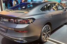 10万入手合资家轿，标配6AT，轴距2.7米，空间大三大件实在！