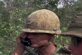 1970年美军入侵柬埔寨录像，利用直升机突击，搜刮到大量物资视频封面