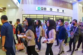 雅万高铁日益受欢迎，发车间隔25分钟，圣诞节期间每天2万张车票