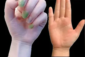 手腕线中“纹”富贵，手腕线上有这4种纹路必是富贵命，钱财满仓