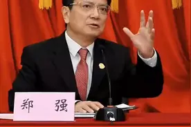 郑强同志是个好同志，他的水平完全可以胜任清华或者是北大的校长