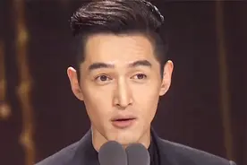 送出去的礼物还能要回？胡歌被粉丝要求还书，他一波操作折服众人视频封面