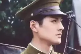 戏里迷倒众生，戏外钟情一人，这5位情史干净的男星，又帅又专一图片