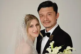 人生赢家!50岁谢晖二婚迎娶34岁俄罗斯超模,育有1子1女生活甜蜜图片