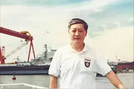 95年，那个花1亿买航母送给祖国后宣布破产的山东商人，如今怎样图片