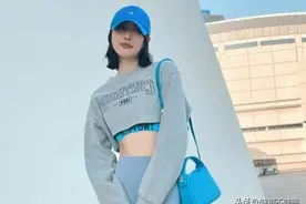 教你如何把“无痕裤”穿出时髦感：配对颜色+搭对上衣，准好看图片