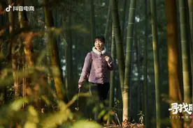 “打工妹”吴秋月返乡卖四川美食 带动近400人就业卖出上千万斤高山萝卜图片