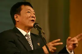 侯耀文女儿侯瓒：我恨父亲14年，与亲伯对薄公堂，4年父亲才安息图片