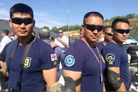 中国保镖李旭：曾被巴菲特重金聘请，时薪28万，如今怎么样了？图片