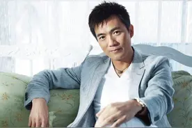 央视著名体育主持人黄健翔：离婚15年，现在生活状况怎样？图片