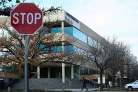 澳军方智库专家：若中美冲突，澳可用核潜艇打击台海和南海解放军图片