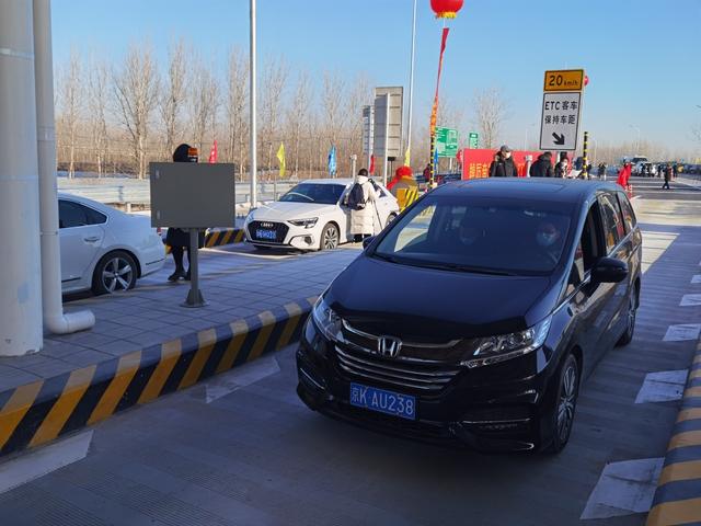 盘点2022 | 京雄高速北京六环外路段通车，京津冀核心区1小时交通圈基本形成