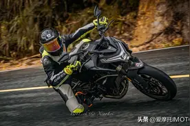 100匹马力暴雨狂飙，春风800NK评测图片