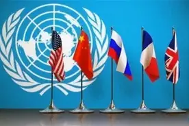 基辛格：2025年世界五强会洗牌，美国不再是第一，中俄排名很意外图片