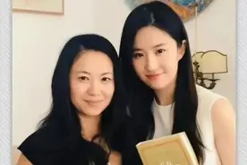 神仙姐姐刘亦菲力荐书《围棋少女》，竟洗白侵华日军！图片