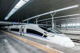 白酒、大闸蟹能带上高铁吗？火车违禁品重点清单来了图片