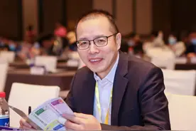 川大张兴栋院士团队研发无细胞疗法，能构建靶向不同细胞的外泌体图片